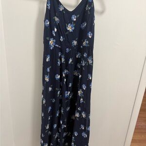 Old Navy Navy Smocked Cami Top